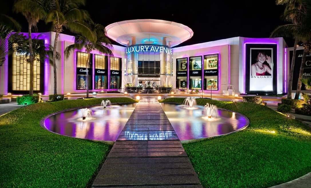 Kukulcan Plaza mall in Cancun