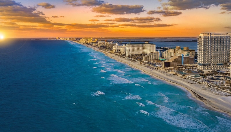 Sunset in Cancun