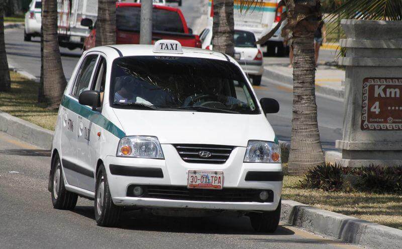 Taxi in Cancun
