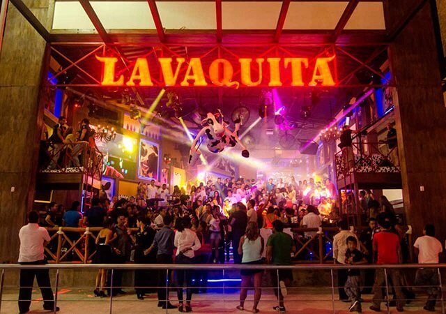 La Vaquita bar and club in Cancun