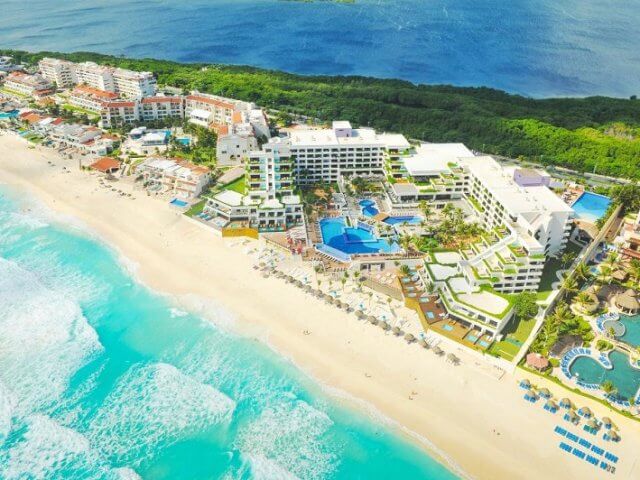 Best resort hotels in Cancun