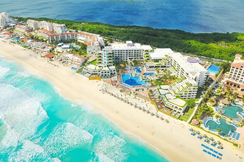 Resort hotel in Cancun