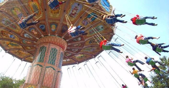 Kids at Six Flags Park in Mexico City