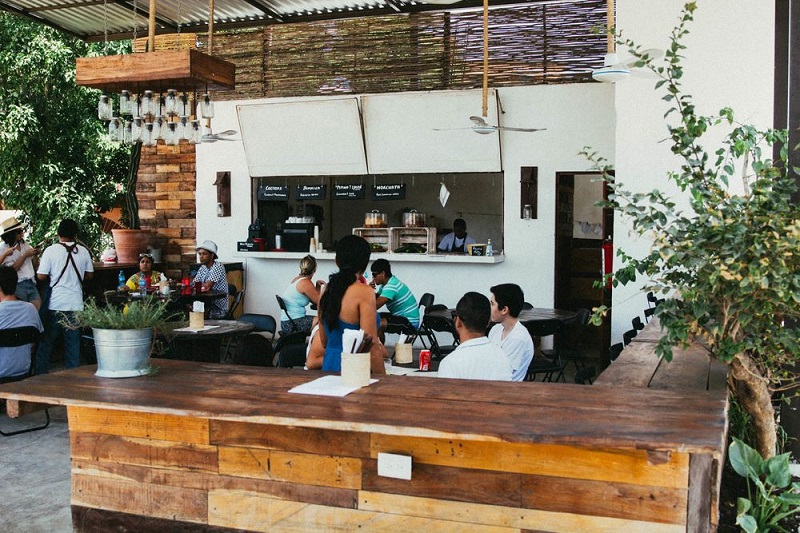 Burrito Amor restaurant in Tulum