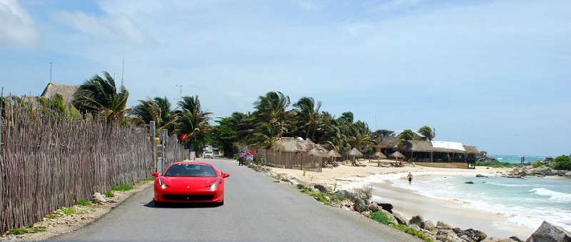 Car in Tulum