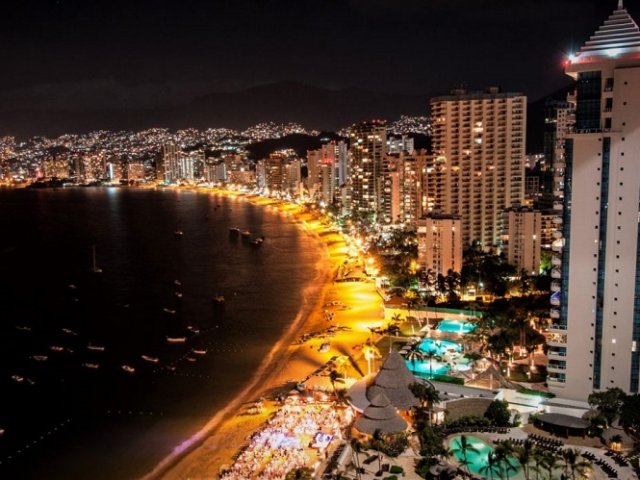 Best things to do at night in Acapulco