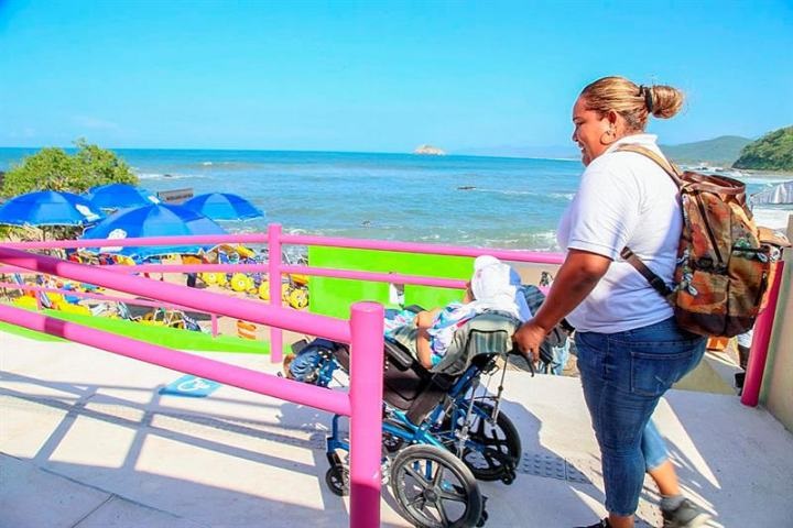 Disabled people in Acapulco