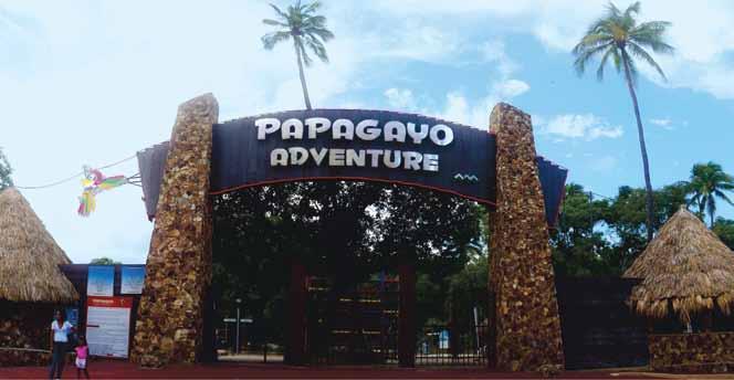 Entrance to Papagayo Park in Acapulco