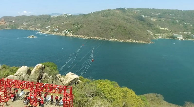 View of the Xtasea Zipline in Acapulco