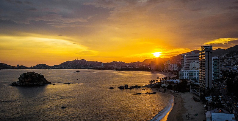 Sunset in Acapulco