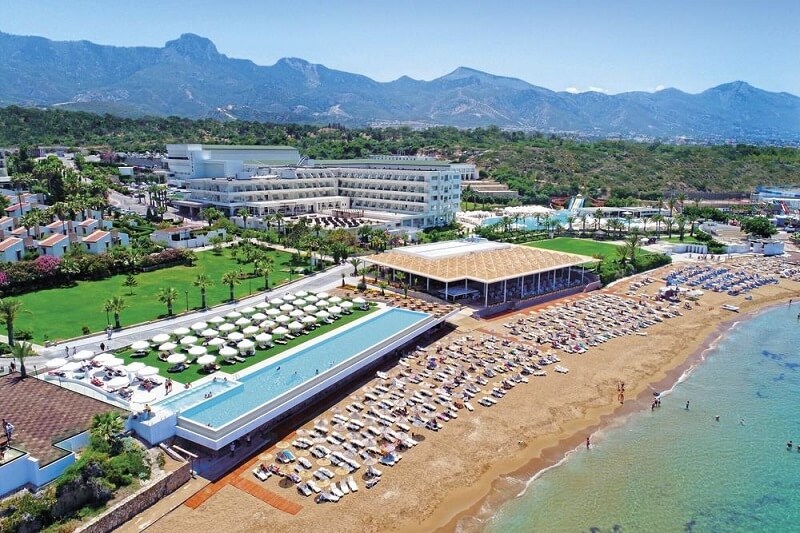 Resort hotel in Acapulco