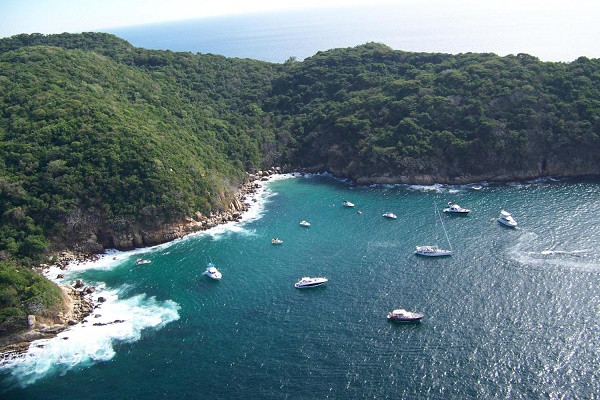 View of Roqueta Island in Acapulco