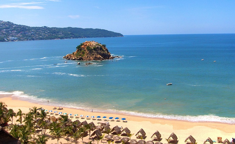 View of Farallon del Obispo on La Condesa Beach in Acapulco