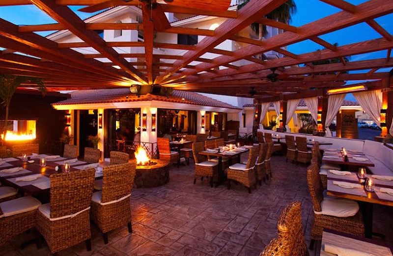 Bar Esquina in Los Cabos