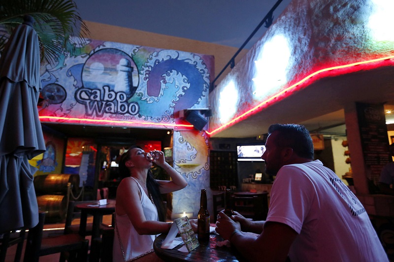 Audience at Cabo Wabo in Los Cabos