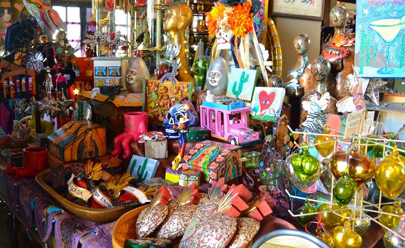 Mexican souvenirs in Los Cabos