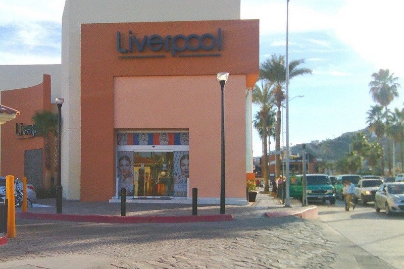 Liverpool store at Plaza Bonita mall in Los Cabos 