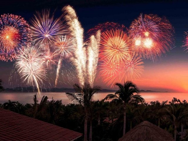 Christmas fireworks in Los Cabos