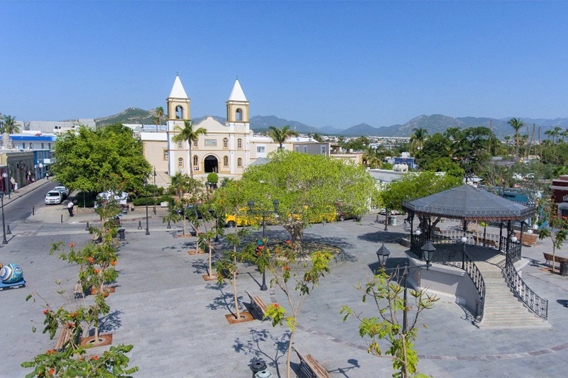 View of Plaza Mijares in Los Cabos