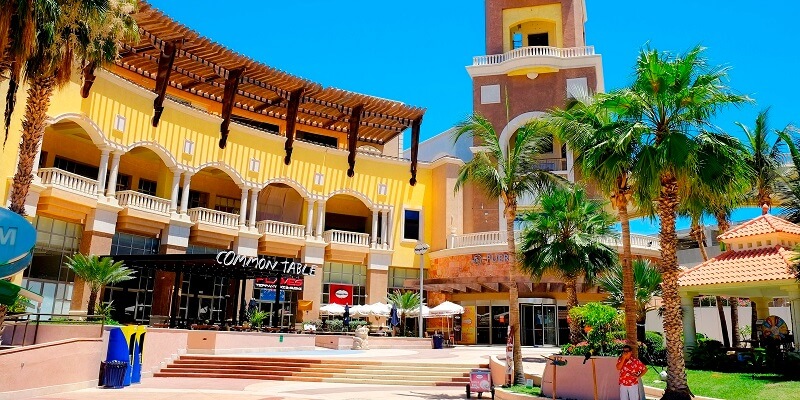 Puerto Paraiso Mall in Los Cabos in winter