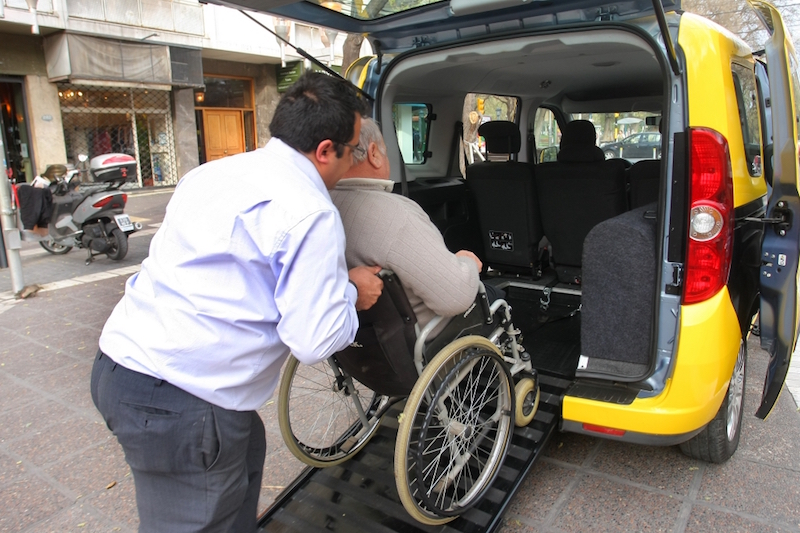 Taxi for the disabled in Los Cabos