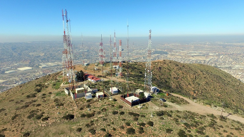 Radio and television antennas at Cerro Colorado in Tijuana