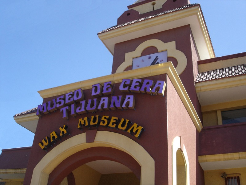 Sign of the Museo de Cera in Tijuana